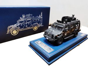 劍齒虎警用裝甲車 (內地版C款)
